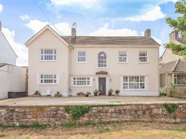 4 bedroom house for sale