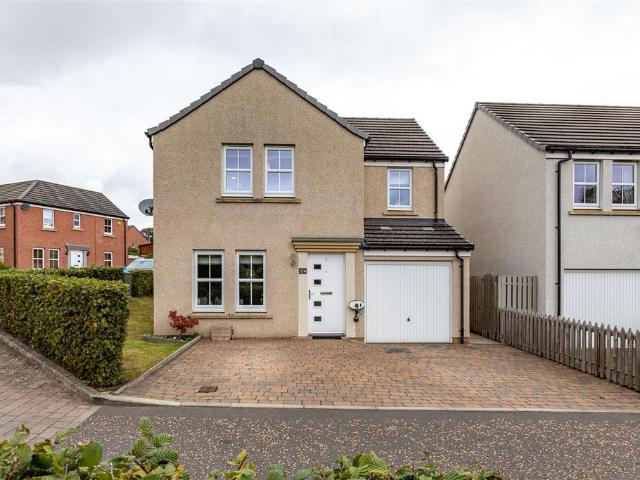 4 bedroom house for sale