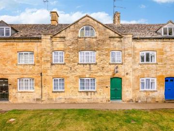 Cotswold, Gloucestershire county, Southdowns
