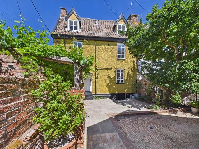 4 bedroom house for sale