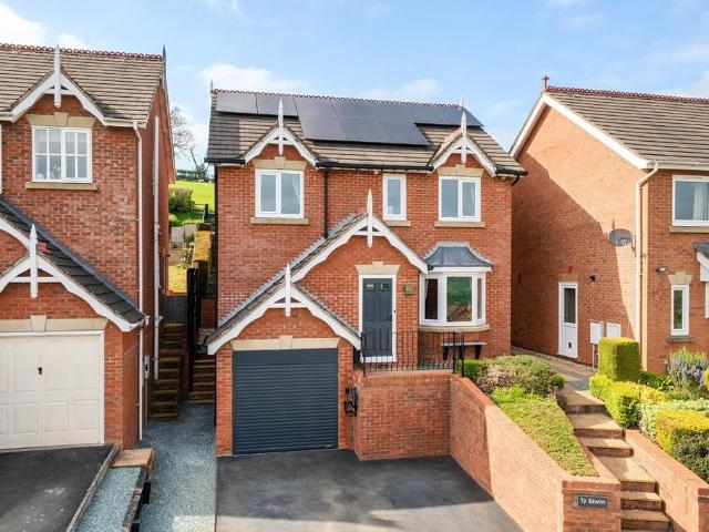 4 bedroom house for sale