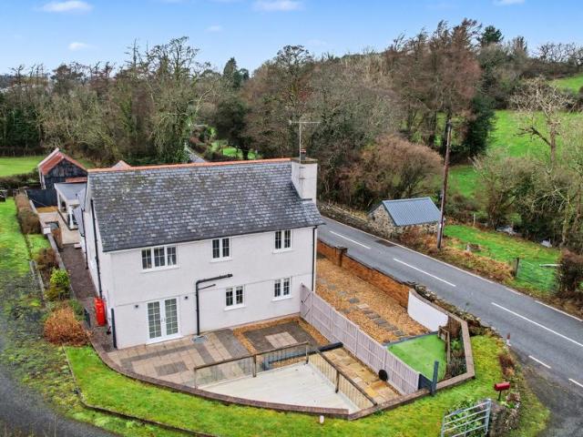 4 bedroom house for sale