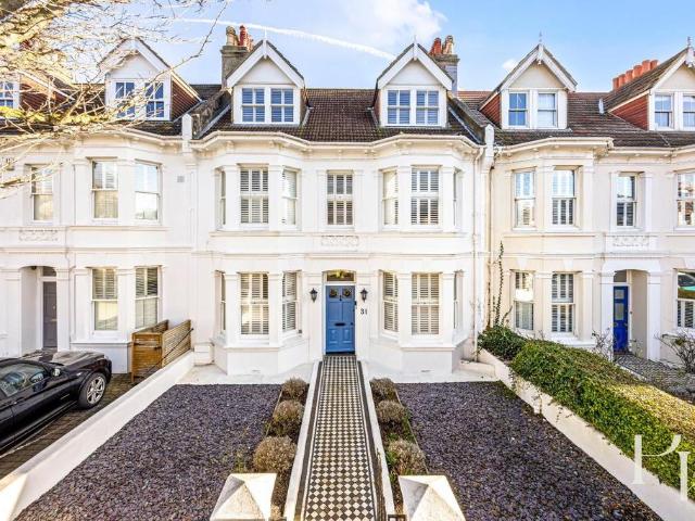 4 bedroom house for sale