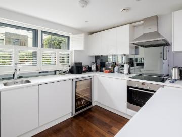 4 bedroom house for sale