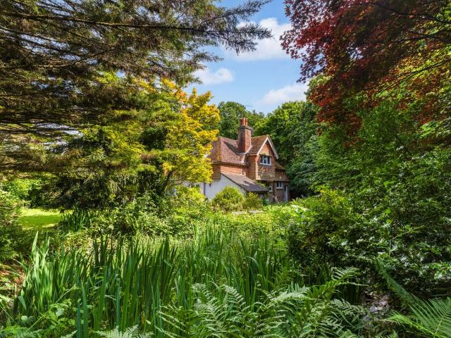 4 bedroom house for sale