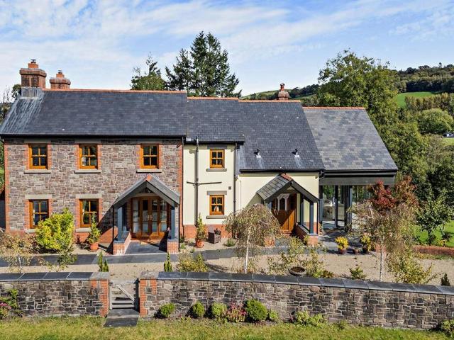 4 bedroom house for sale