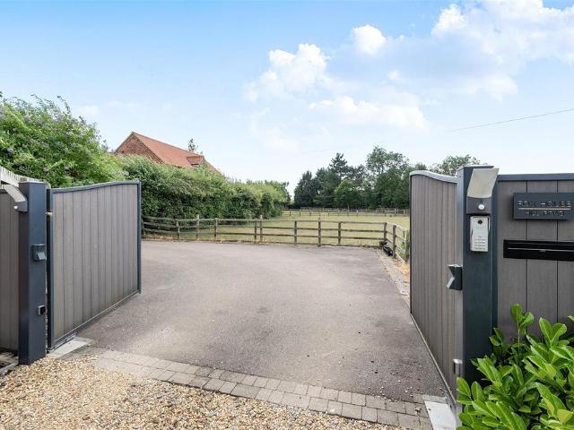 4 bedroom house for sale