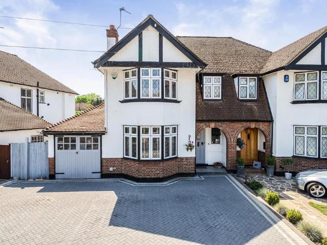 4 bedroom house for sale