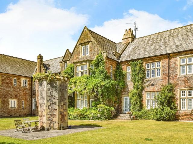 4 bedroom house for sale