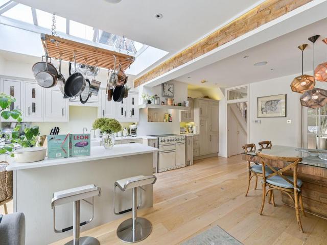 4 bedroom house for sale