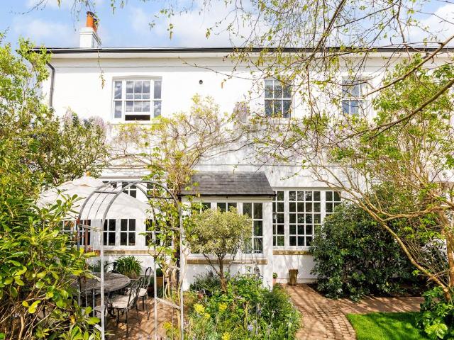 4 bedroom house for sale