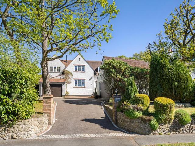 5 bedroom house for sale