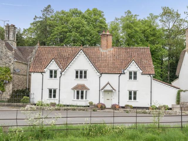 4 bedroom house for sale
