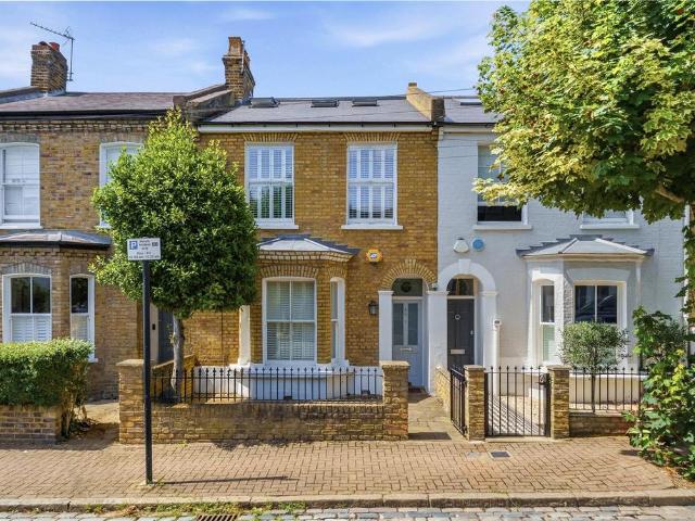 4 bedroom house for sale