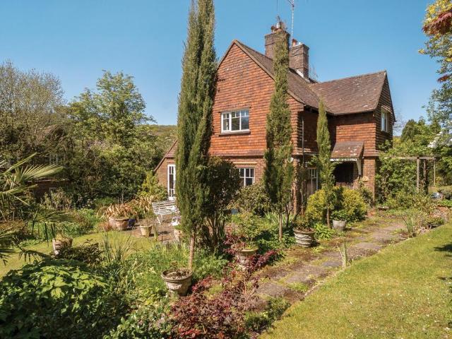 4 bedroom house for sale