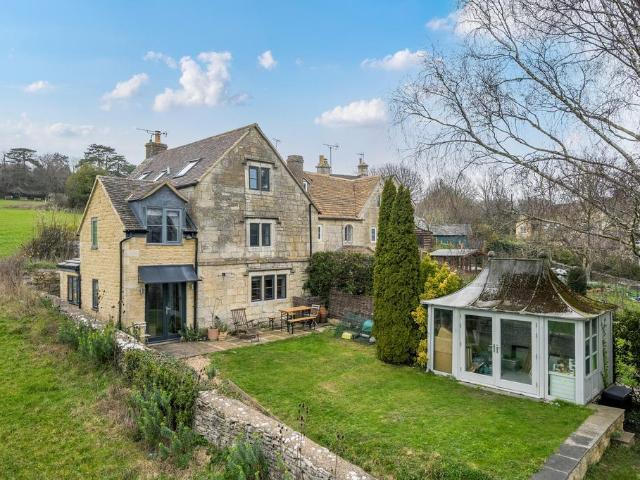 4 bedroom house for sale