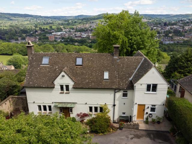 4 bedroom house for sale
