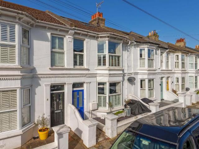 4 bedroom house for sale
