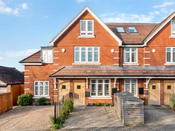 4 bedroom house for sale