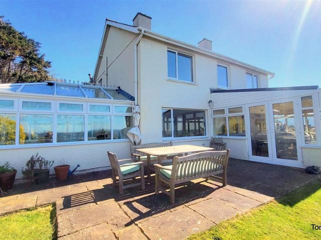 4 bedroom house for sale