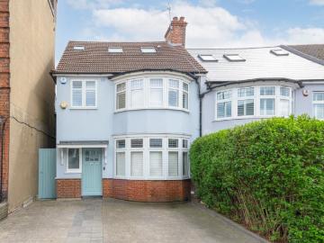 Brondesbury, London, Greater London - Garden