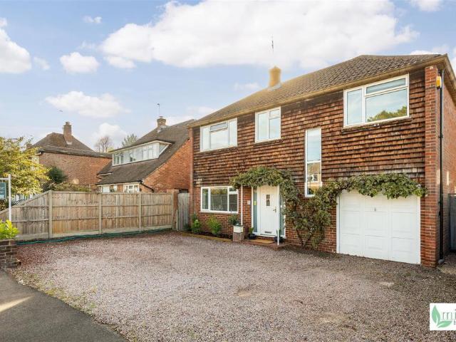 4 bedroom house for sale