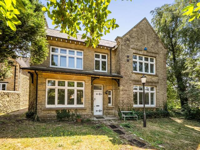 4 bedroom house for sale