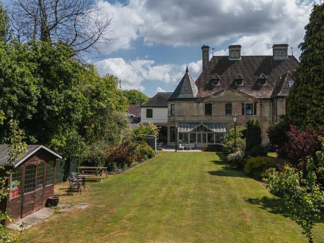4 bedroom house for sale