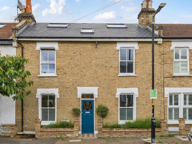 4 bedroom house for sale