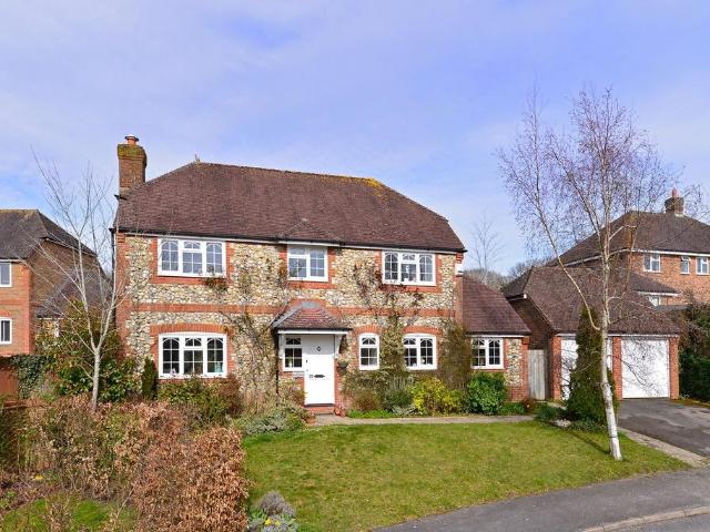 4 bedroom house for sale