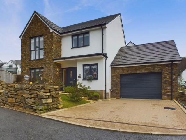 4 bedroom house for sale