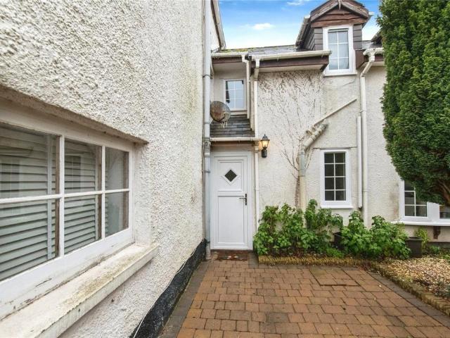 4 bedroom house for sale