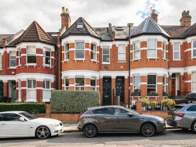 4 bedroom house for sale