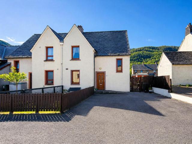 4 bedroom house for sale