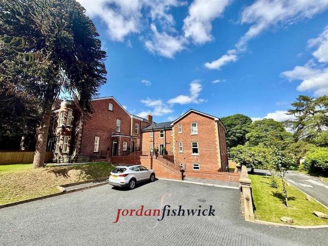 4 bedroom house for sale