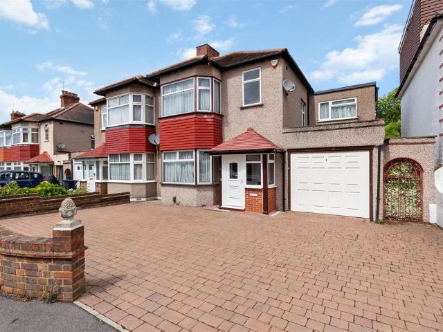 4 bedroom house for sale
