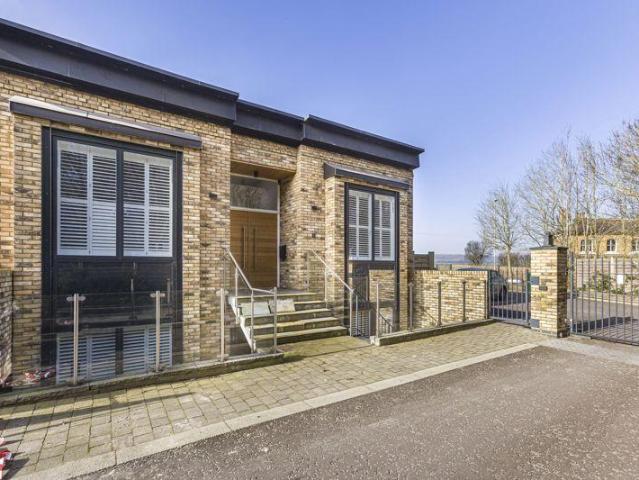 4 bedroom house for sale