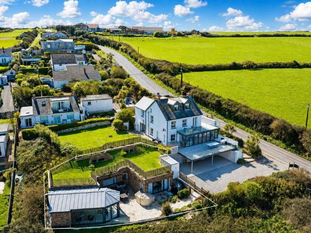 4 bedroom house for sale