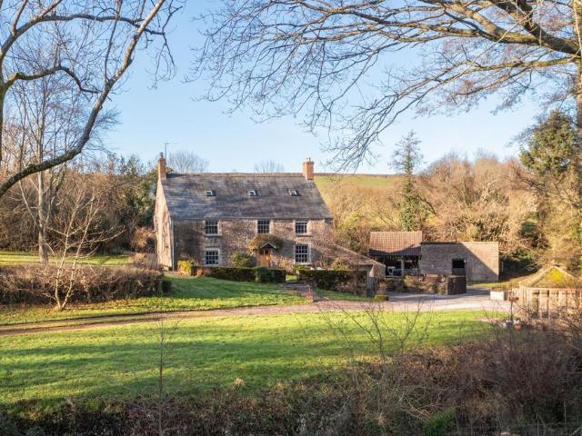 4 bedroom house for sale