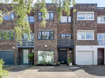 4 bedroom house for sale