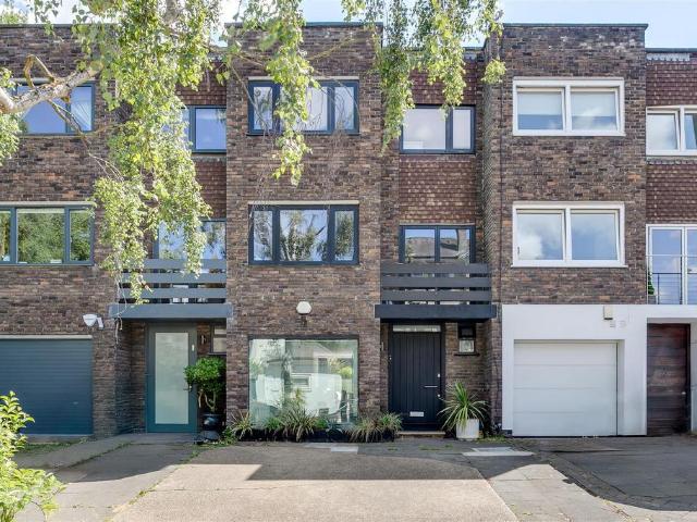 4 bedroom house for sale