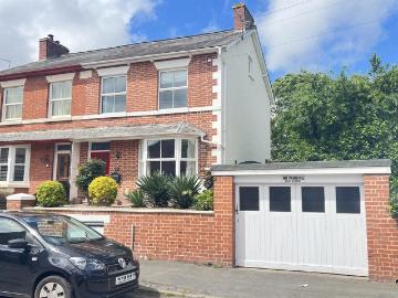 4 bedroom house for sale