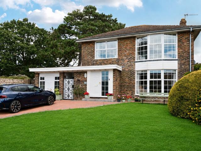 4 bedroom house for sale