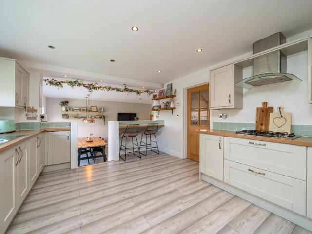 4 bedroom house for sale