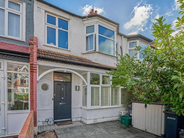 4 bedroom house for sale