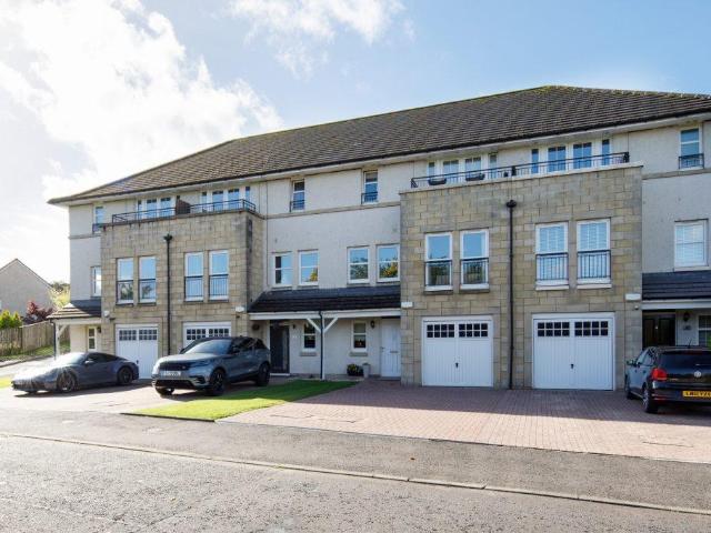 4 bedroom house for sale