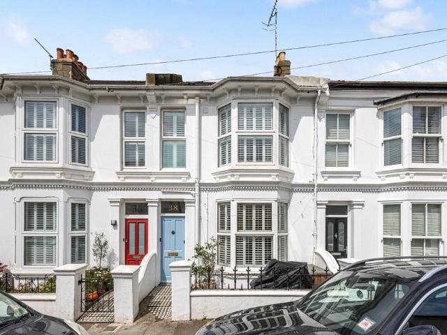 4 bedroom house for sale