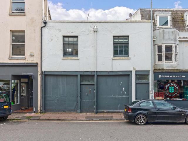 4 bedroom house for sale