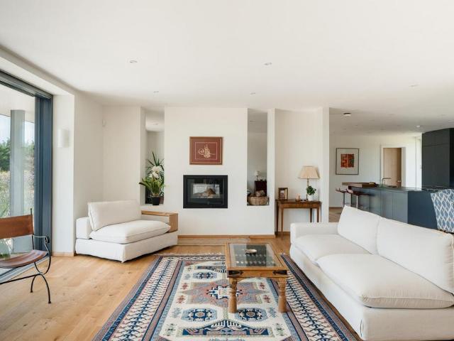 4 bedroom house for sale