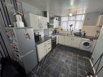 4 bedroom house for sale